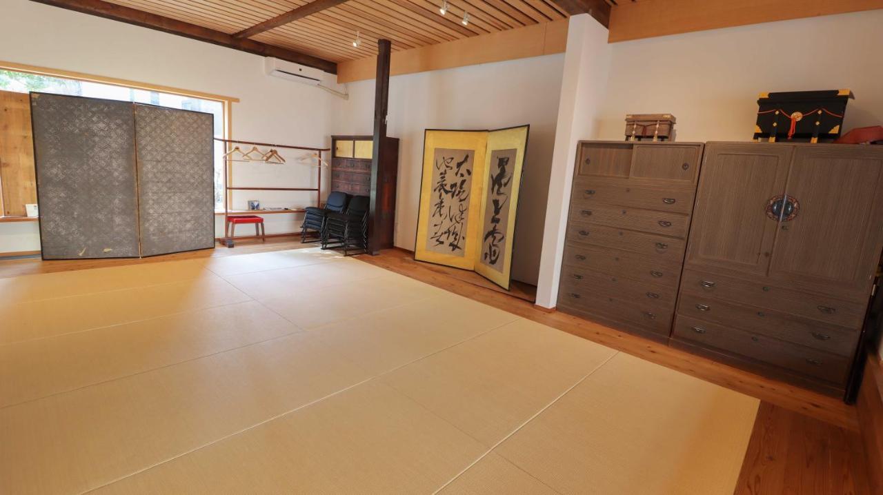 Penzion 旧邸稽古場 *